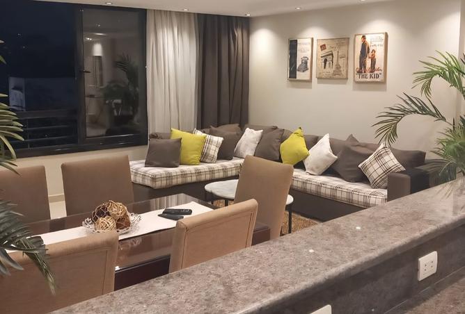 98274203 - Property Image 3
