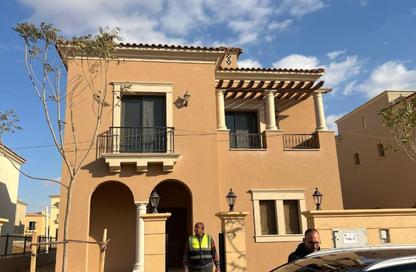 Villa - 4 Bedrooms - 3 Bathrooms for sale in City Gate - 5th Settlement Compounds - The 5th Settlement - New Cairo City - Cairo