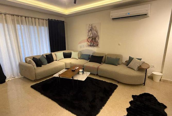 58241558 - Property Image 2