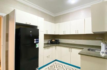 Apartment - 3 Bedrooms - 2 Bathrooms for rent in Mostashareen - North Investors Area - New Cairo City - Cairo