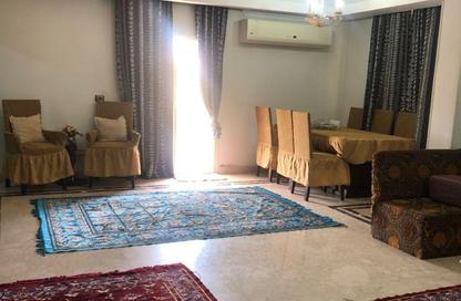 Apartment - 3 Bedrooms - 2 Bathrooms for sale in Al Gezira St. - South Investors Area - New Cairo City - Cairo
