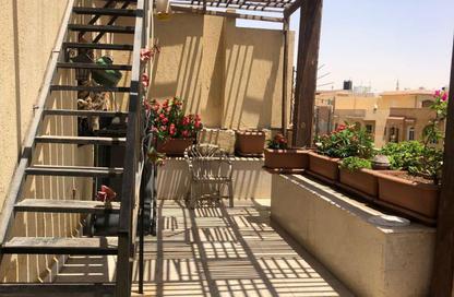Apartment - 3 Bedrooms - 2 Bathrooms for sale in Al Gezira St. - South Investors Area - New Cairo City - Cairo