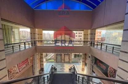 محل تجاري - استوديو - 2 حمامات للبيع في أكتوبر بلازا - كمبوندات 6 أكتوبر - مدينة 6 أكتوبر - الجيزة