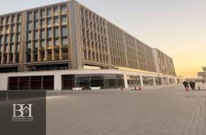 Office Space - Studio - 2 Bathrooms for sale in One Ninety Mall - South Teseen St. - The 5th Settlement - New Cairo City - Cairo