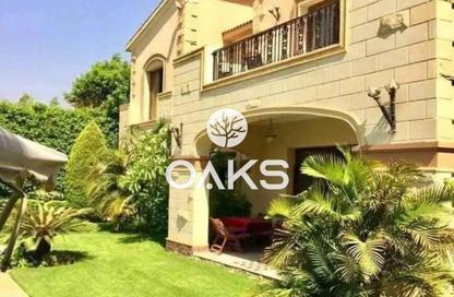 فيلا - 5 غرف نوم - 3 حمامات للبيع في سوان ليك قطامية - التجمع الاول - مدينة القاهرة الجديدة - القاهرة