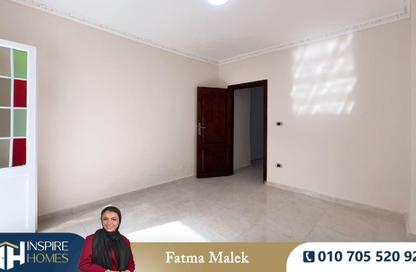 Apartment - 2 Bedrooms - 1 Bathroom for sale in Zezenia - Hay Sharq - Alexandria