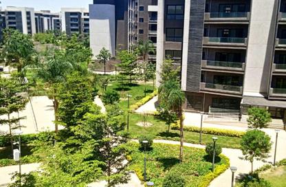 Apartment - 2 Bedrooms - 2 Bathrooms for sale in Madinaty - Cairo