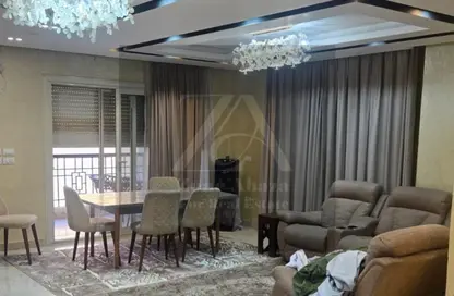 Apartment - 4 Bedrooms - 3 Bathrooms for rent in Stone Residence - 5th Settlement Compounds - The 5th Settlement - New Cairo City - Cairo