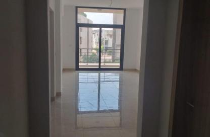 Apartment - 3 Bedrooms - 2 Bathrooms for sale in Fifth Square - The 5th Settlement - New Cairo City - Cairo