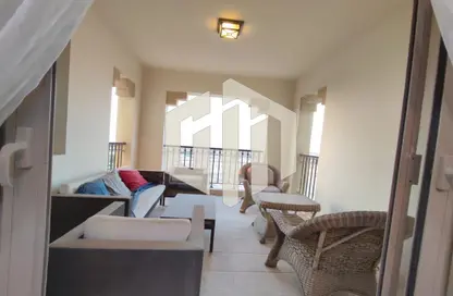 شقة - 3 غرف نوم - 3 حمامات للايجار في ارورا - اب تاون كايرو - المقطم - القاهرة