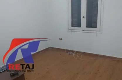 Apartment - 3 Bedrooms - 2 Bathrooms for rent in Abd Al Aziz Essa St. - 10th Zone - Nasr City - Cairo