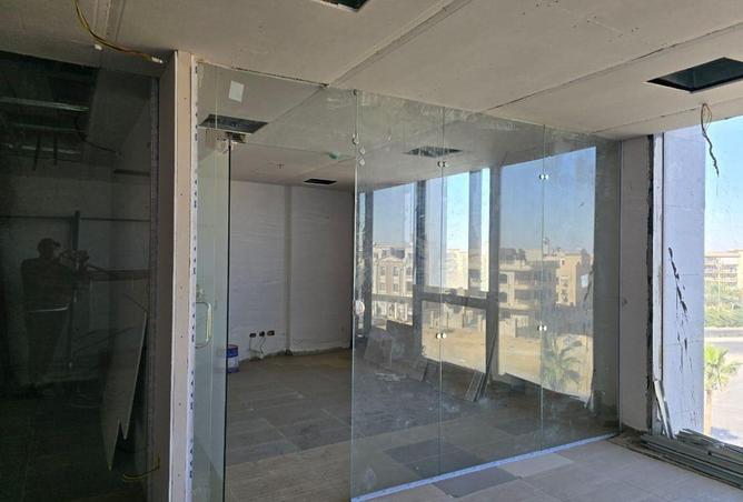 58251860 - صورة العقار 2