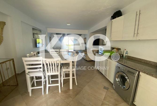 72172685 - Property Image 3