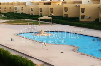 فيلا - 6 غرف نوم - 7 حمامات للبيع في اكواريوس - العين السخنة - السويس