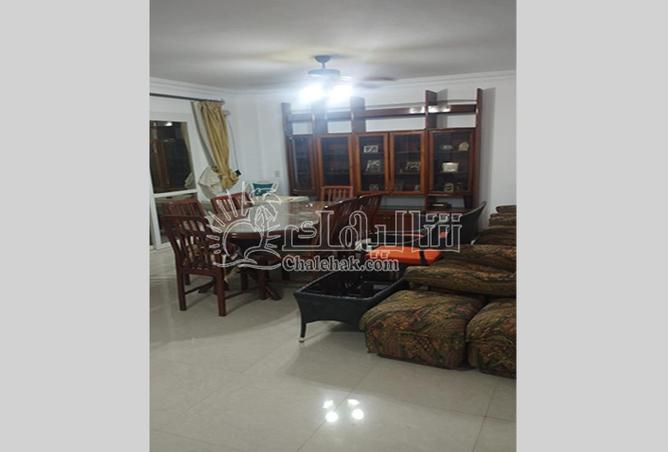 70372396 - صورة العقار 2