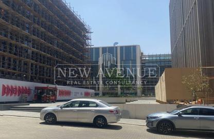 Retail - Studio - 2 Bathrooms for sale in One Ninety Mall - South Teseen St. - The 5th Settlement - New Cairo City - Cairo