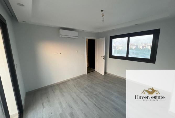 8535883 - Property Image 2