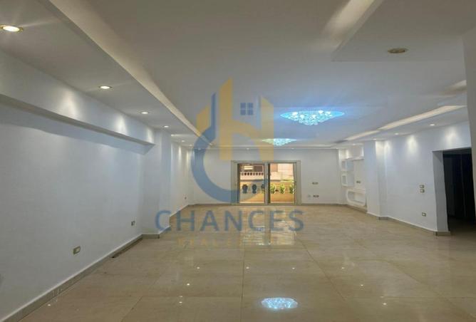 8627385 - Property Image 2