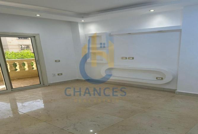 8627385 - Property Image 3