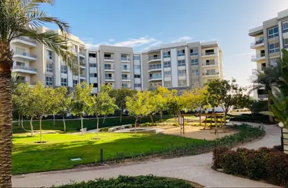 Apartment - 3 Bedrooms - 3 Bathrooms for sale in Hyde Park - New Cairo City - Cairo