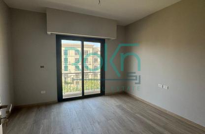 Apartment - 3 Bedrooms - 3 Bathrooms for rent in Village West - Sheikh Zayed Compounds - Sheikh Zayed City - Giza