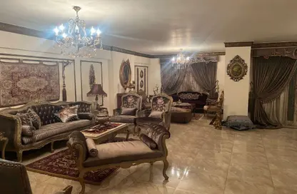 Apartment - 3 Bedrooms - 3 Bathrooms for sale in Abbas Al Akkad St. - 1st Zone - Nasr City - Cairo