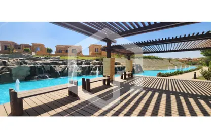 Villa - 5 Bedrooms - 5 Bathrooms for sale in Royal Meadows - Sheikh Zayed Compounds - Sheikh Zayed City - Giza