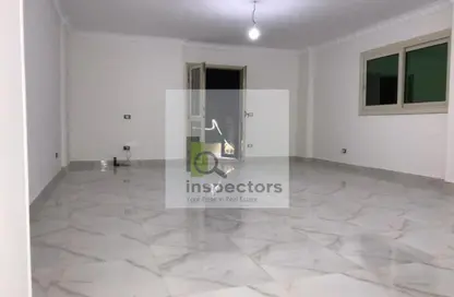 شقة - 3 غرف نوم - 2 حمامات للايجار في البنفسج 7 - البنفسج - مدينة القاهرة الجديدة - القاهرة