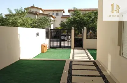 Townhouse - 4 Bedrooms - 5 Bathrooms for sale in Hyde Park - New Cairo City - Cairo