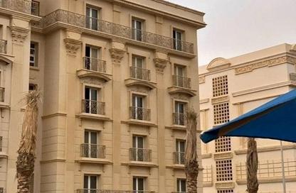Apartment - 2 Bedrooms - 2 Bathrooms for sale in Hyde Park - New Cairo City - Cairo