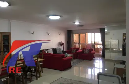 Apartment - 2 Bedrooms - 2 Bathrooms for sale in Samir Abdel Raouf St. - 8th Zone - Nasr City - Cairo