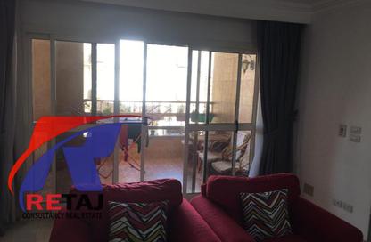 شقة - 2 غرف نوم - 2 حمامات للبيع في شارع سمير عبد الرؤوف - المنطقة الثامنة - مدينة نصر - القاهرة