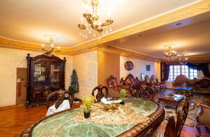 Apartment - 3 Bedrooms - 3 Bathrooms for sale in Mohamed Ezz Al Arab St. - Laurent - Hay Sharq - Alexandria