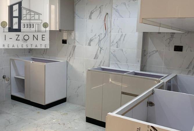 98830591 - Property Image 3