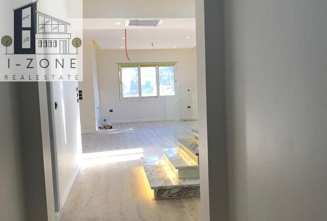 98830591 - Property Image 2