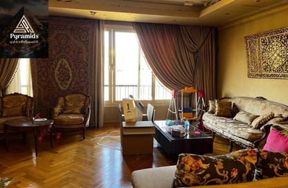 Apartment - 3 Bedrooms - 2 Bathrooms for sale in Omar Ibn Al Khattab St. - Dokki - Giza