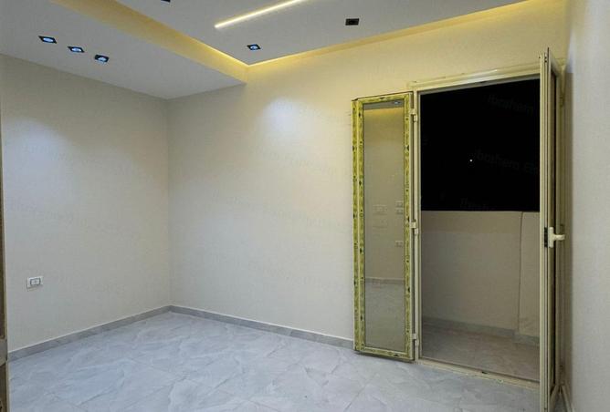 102897926 - Property Main Image