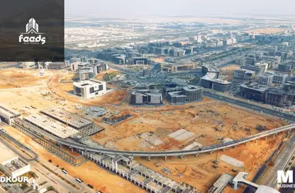 مساحات مكتبية - غرفة نوم - 1 حمام للبيع في الحى المالى - العاصمة الإدارية الجديدة - القاهرة