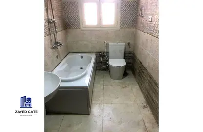 Apartment - 3 Bedrooms - 1 Bathroom for rent in 16th District - Sheikh Zayed City - Giza