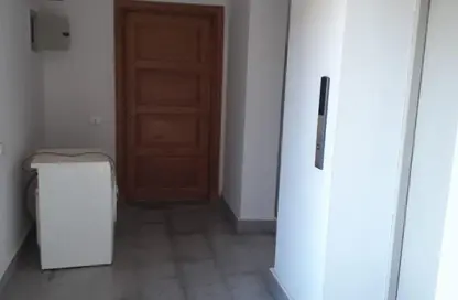 شقة - 3 غرف نوم - 4 حمامات للبيع في بيفرلي هيلز - كمبوندات الشيخ زايد - الشيخ زايد - الجيزة