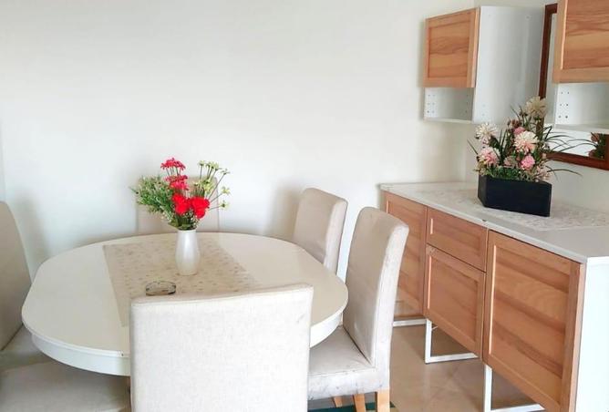 98003737 - Property Image 2