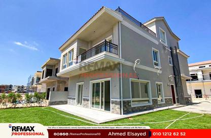 فيلا - 6 غرف نوم - 5 حمامات للبيع في مروج - سموحة - حي شرق - الاسكندرية