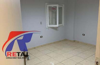 شقة - 3 غرف نوم - 2 حمامات للايجار في شارع سمير عبد الرؤوف - المنطقة الثامنة - مدينة نصر - القاهرة
