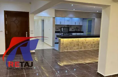 Apartment - 3 Bedrooms - 2 Bathrooms for rent in Samir Abdel Raouf St. - 8th Zone - Nasr City - Cairo