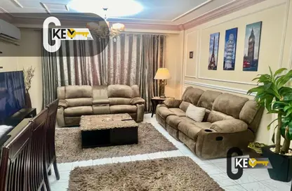 شقة - 2 غرف نوم - 1 حمام للايجار في شارع احمد بن حنبل - الرحاب المرحلة الأولى - الرحاب - مدينة القاهرة الجديدة - القاهرة