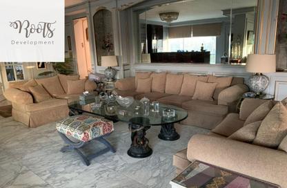 Apartment - 6 Bedrooms - 4 Bathrooms for sale in Shooting Club Street - Dokki - Giza