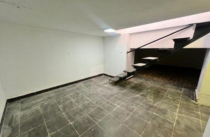 Shop - Studio - 2 Bathrooms for sale in Gameat Al Dewal Al Arabeya St. - Mohandessin - Giza