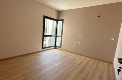 Apartment - 3 Bedrooms - 2 Bathrooms for sale in The Address East - 90 Street - The 5th Settlement - New Cairo City - Cairo
