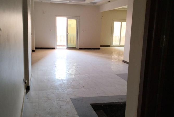 2OhAq16Jw5w - Property Main Image