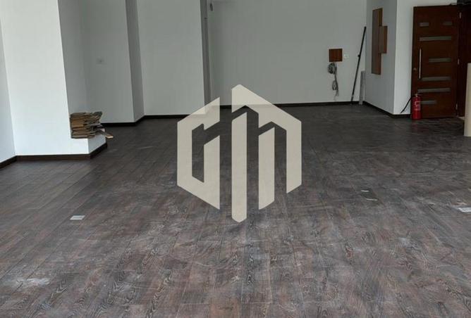 83667933 - صورة العقار 3
